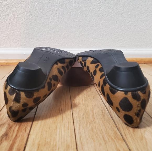 Stuart Weitzman shoes - Picture 3 of 5